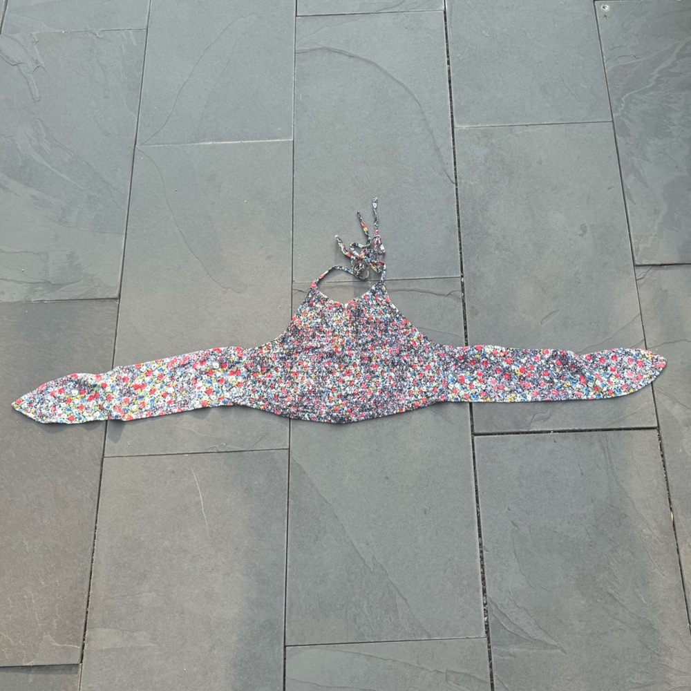 Urban Outfitters/Pins and Needles Shirred Handkerchief Halter top‎ Sz S